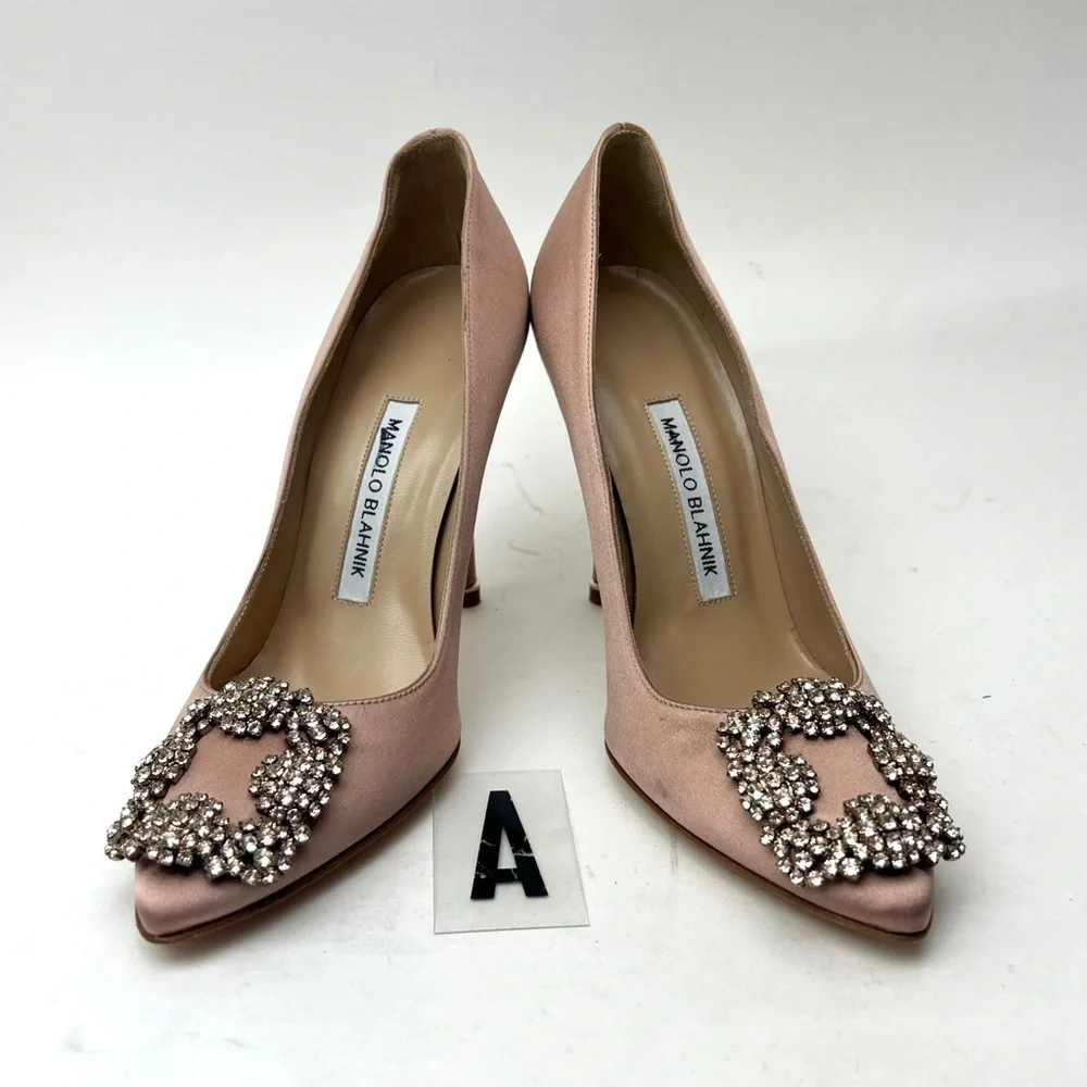 MANOLO BLAHNIK Hangisi Pump sz 6 - Picture 2 of 15